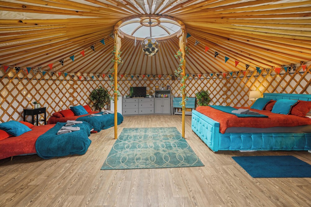 Luxury Tent, Multiple Beds, Non Smoking, Hot Tub photo 1