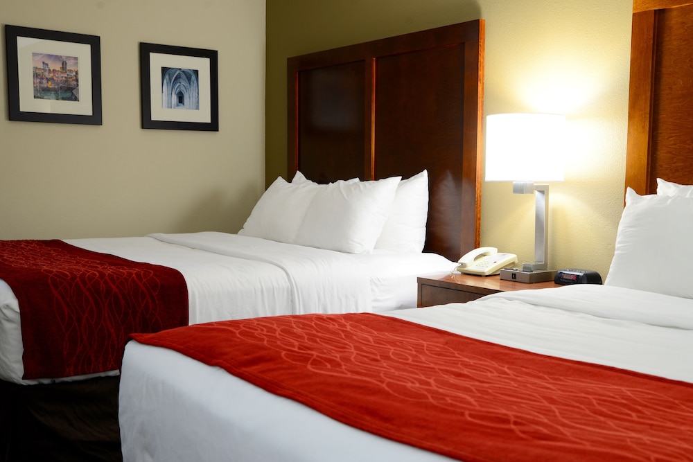 Room, 2 Queen Beds, Accessible, Non Smoking photo 2