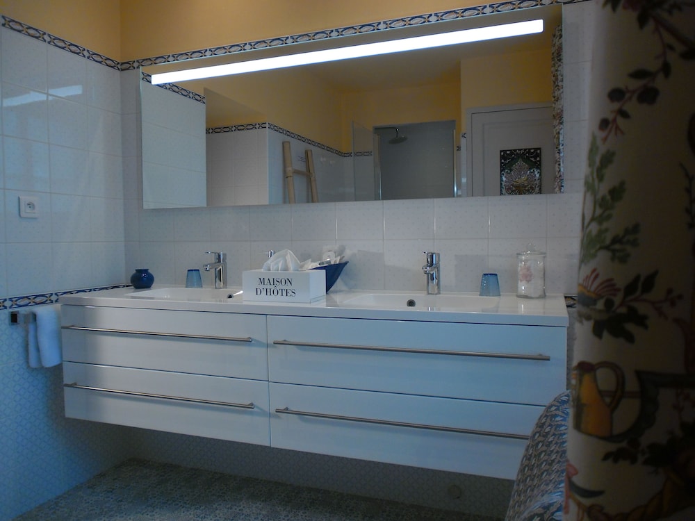 Triple Room, Ensuite, Garden View photo 2