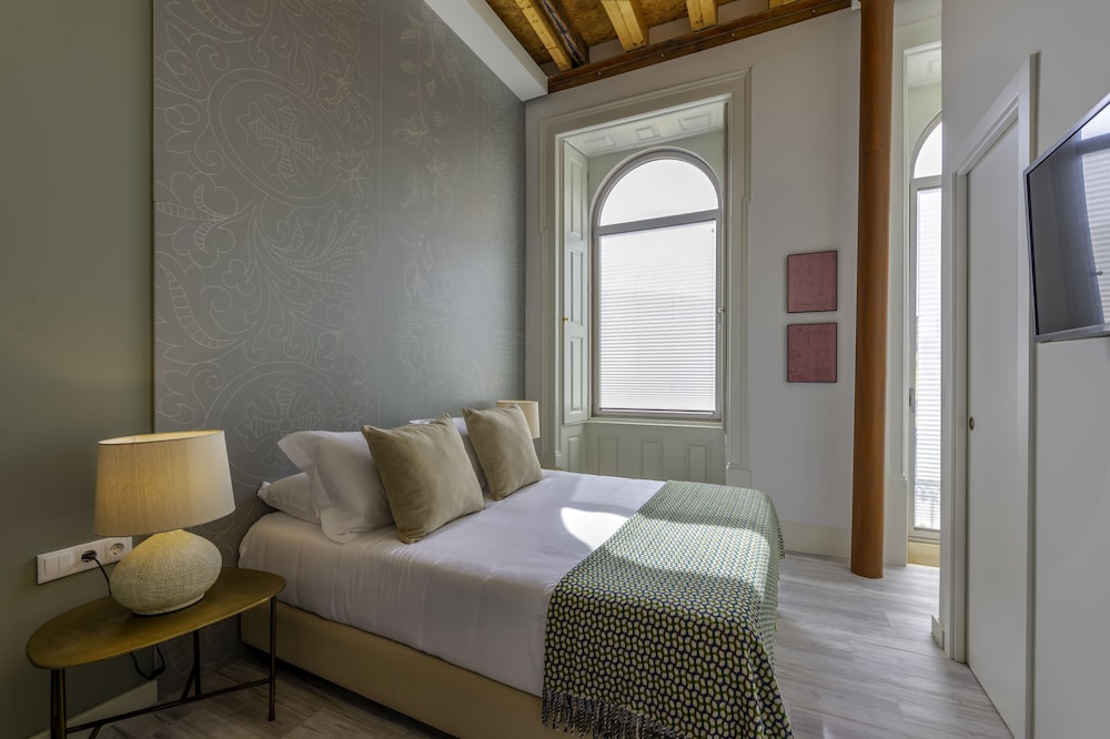 Executive Double Room - Photo 7