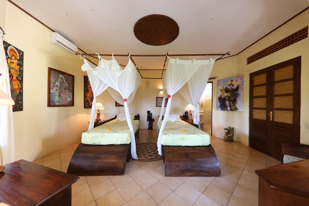 Comfort Twin Room, 2 Twin Beds, Ocean View