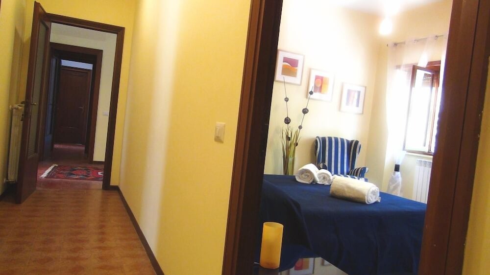 Luxury Villa, 1 King Bed photo 3