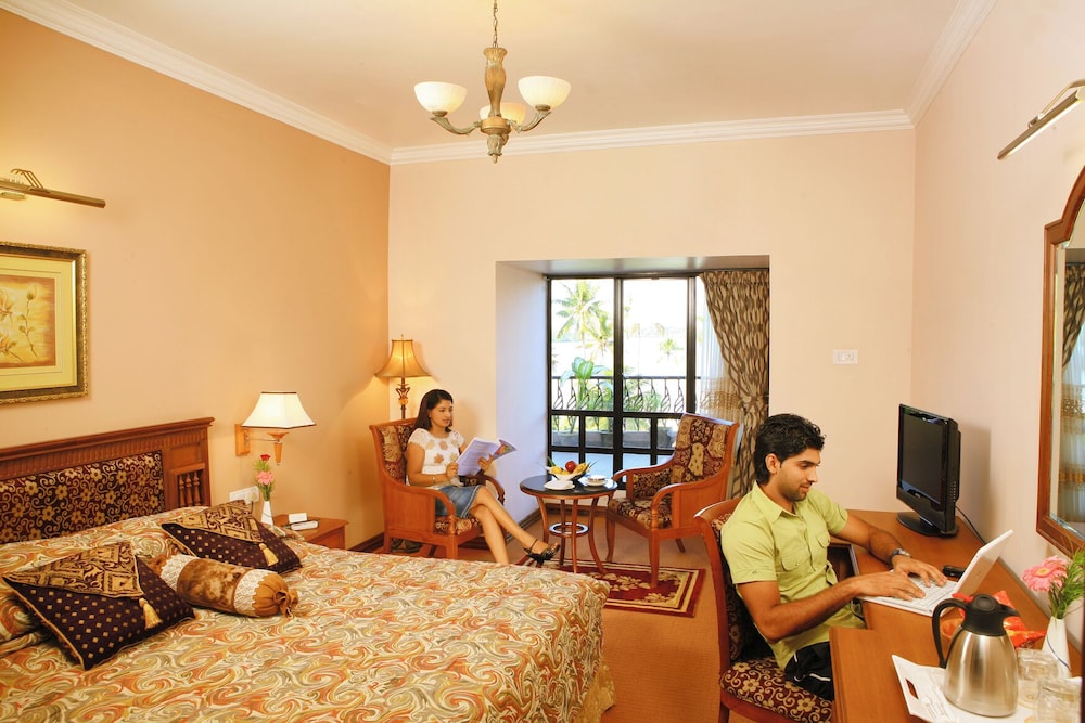Deluxe Double Room, 1 Double Bed, Accessible, Non Smoking photo 3