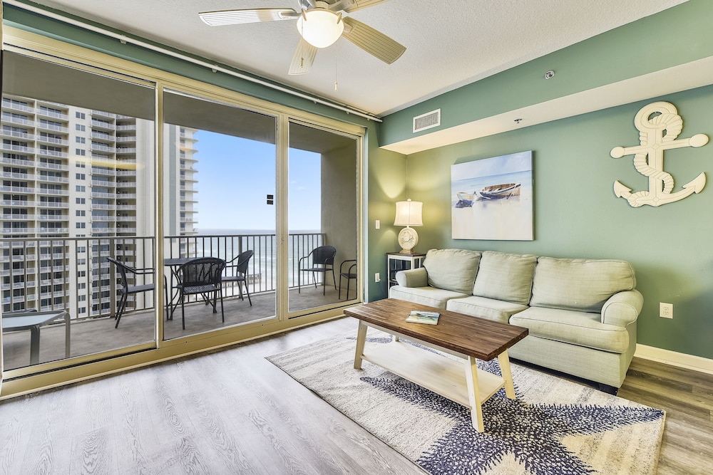 Condo, 2 Bedrooms, Balcony, Ocean View (1007)
