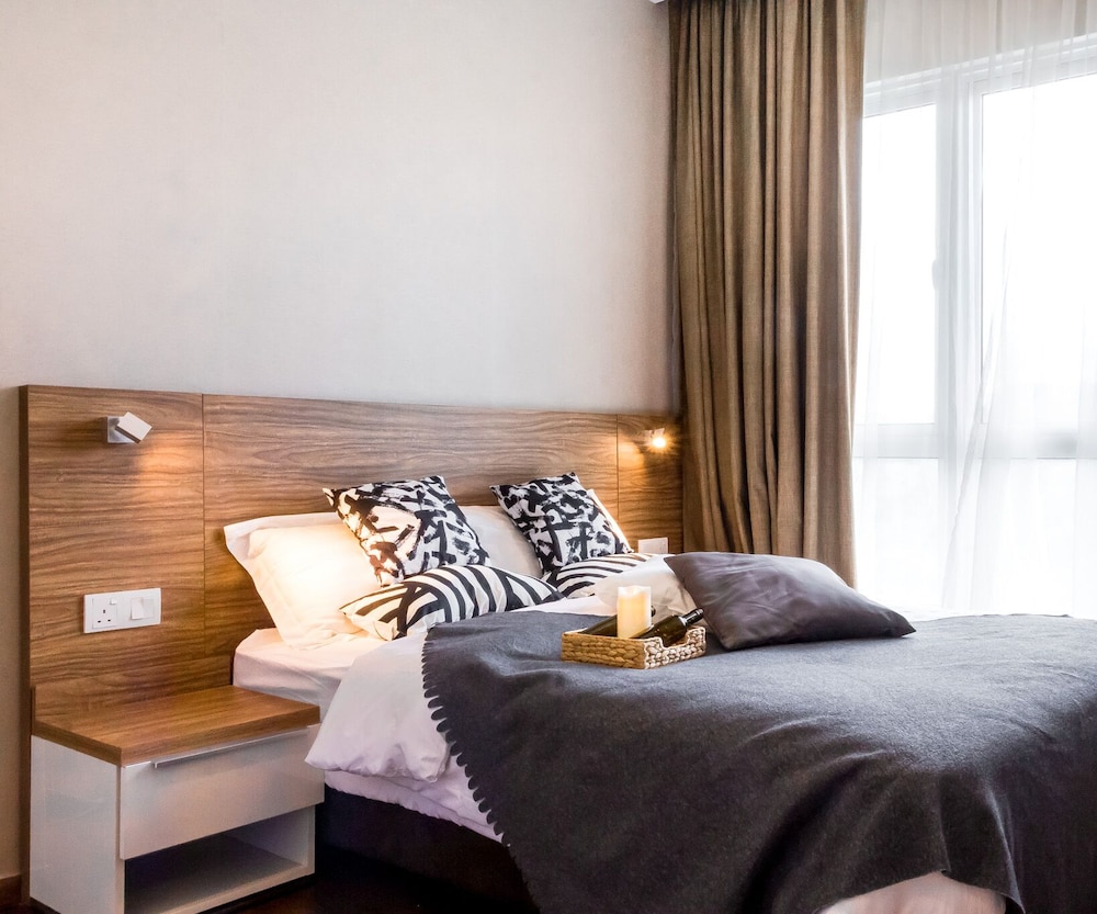 The Haven Lakeside Suites By Verve (6 Pax) Eech36