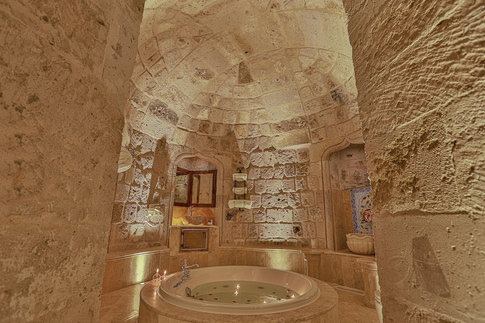Romantic Suite photo 3