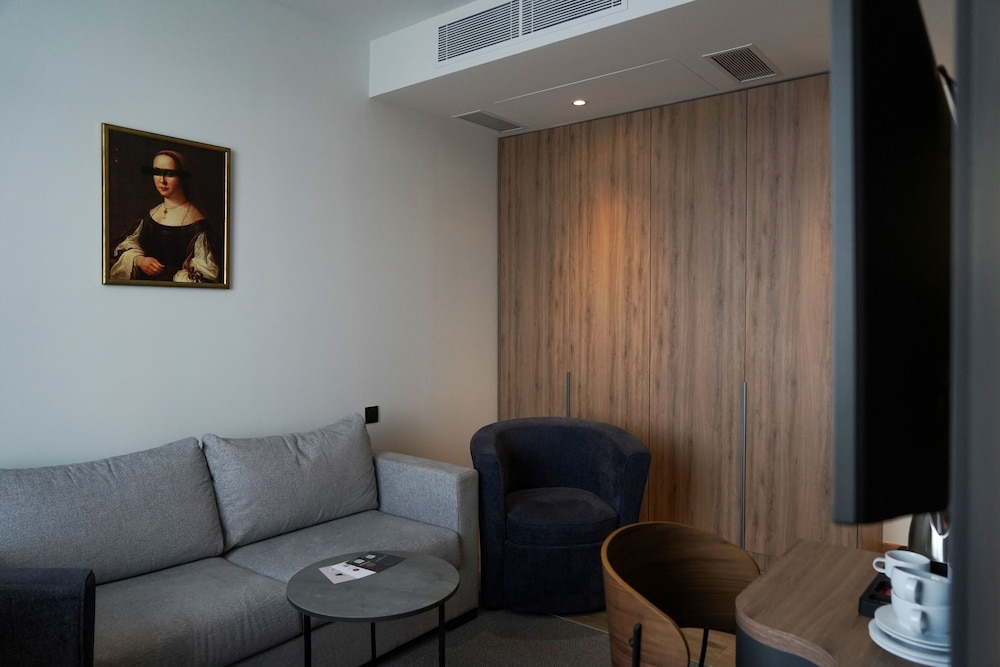 Junior Suite, City View photo 2
