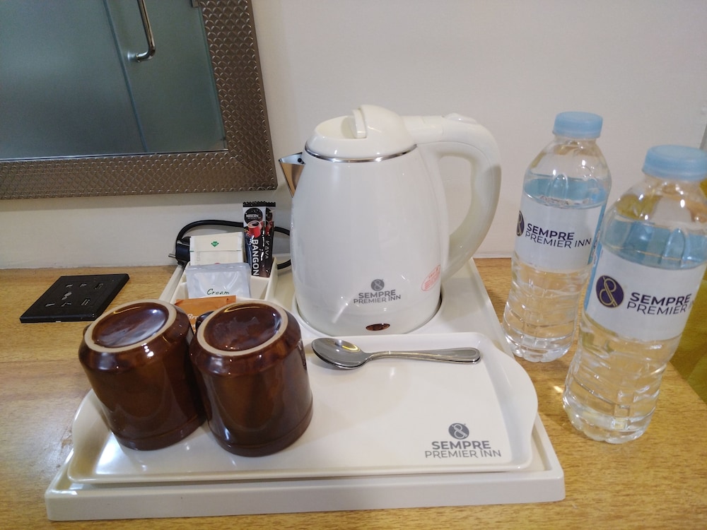 Premier Double or Twin Room, High Floor City/Seaview with Free Airport Transfer photo 2