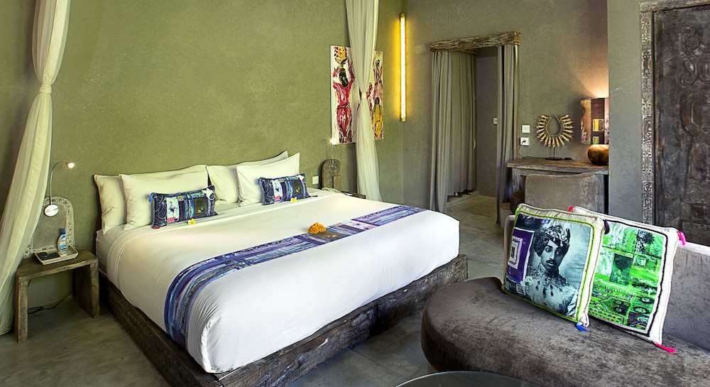 One Bedroom Villa with Private Pool & Free Benefit