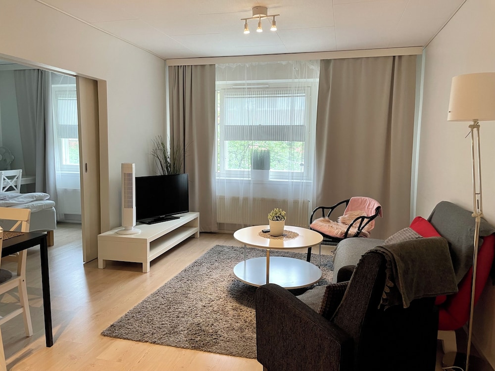 City Apartment, 1 Bedroom, Balcony, City View photo 3