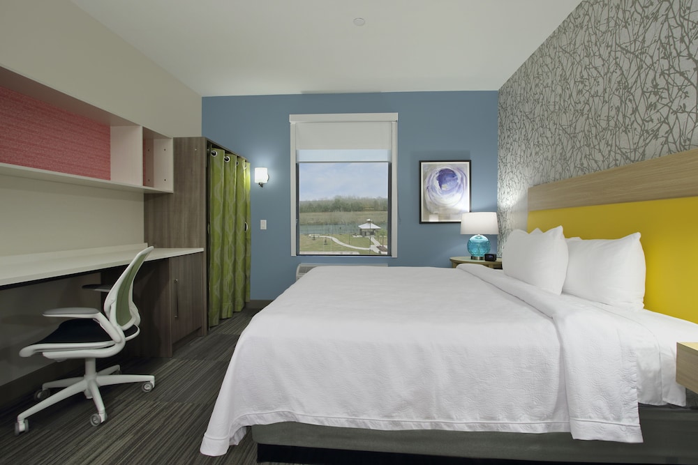 Studio, 1 King Bed, Accessible, Bathtub (Mobility & Hearing) - Photo 7