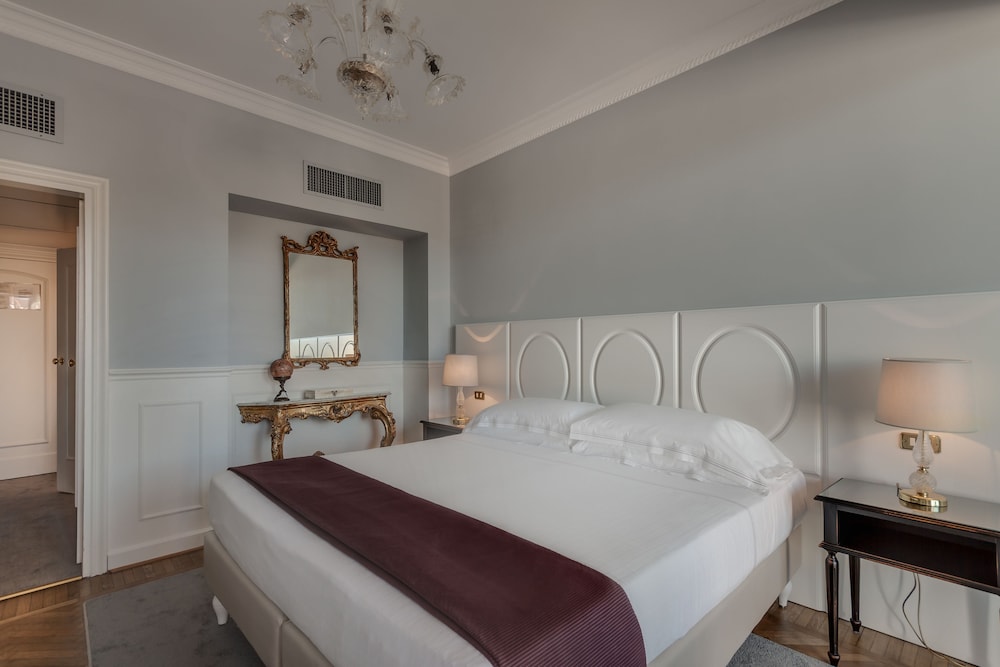 Available room