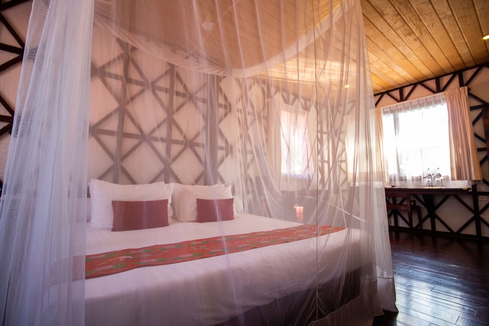 Signature Residence Suite photo 2