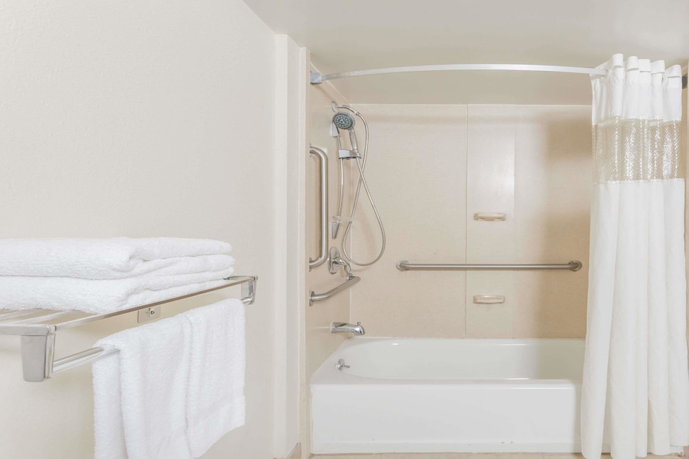 Room, 2 Double Beds, Accessible