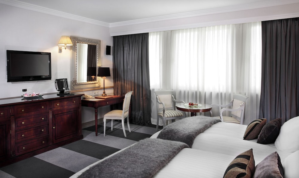 The Level, Grand Suite thumbnail 6