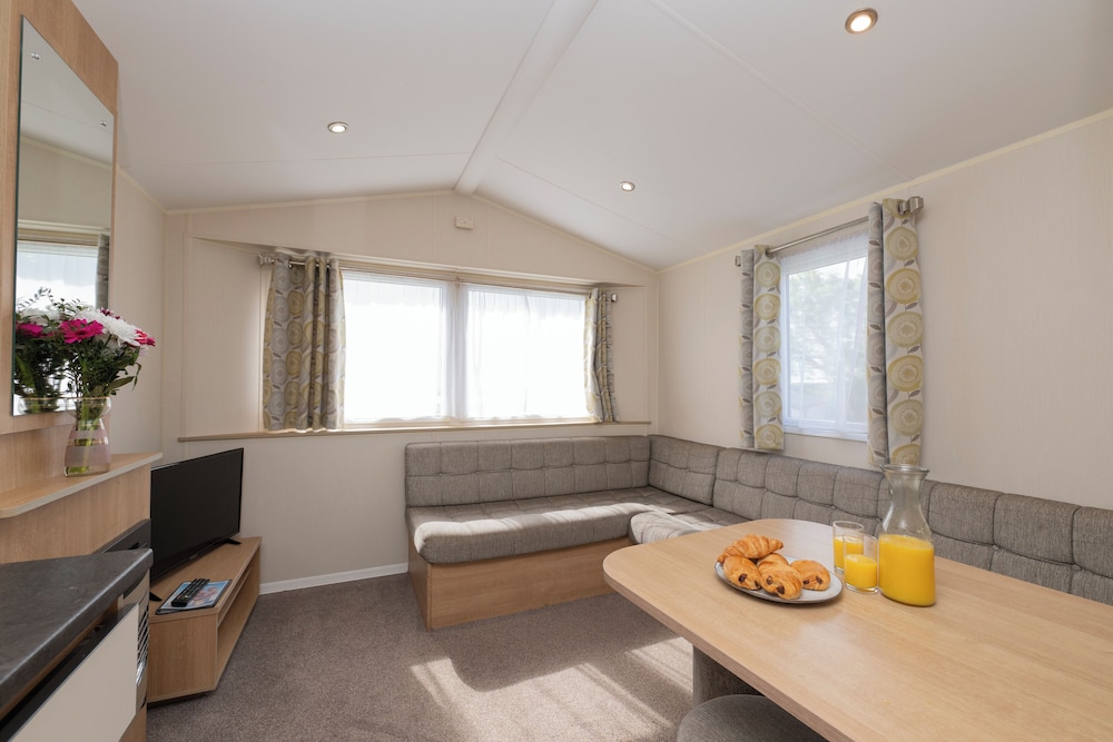 Mobile Home (Sunking) photo 2