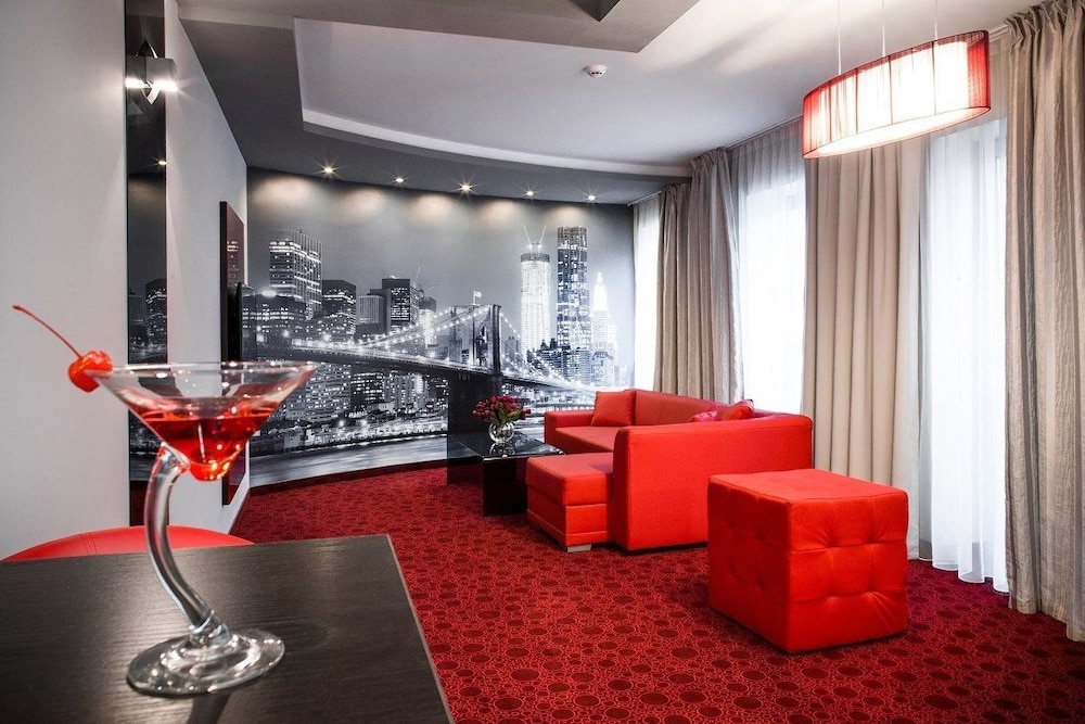 Luxury Apartment, Hot Tub photo 3