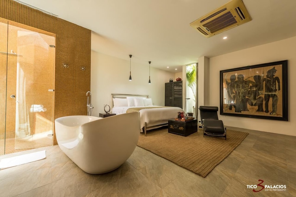 Elite Suite, 1 Queen Bed photo 1