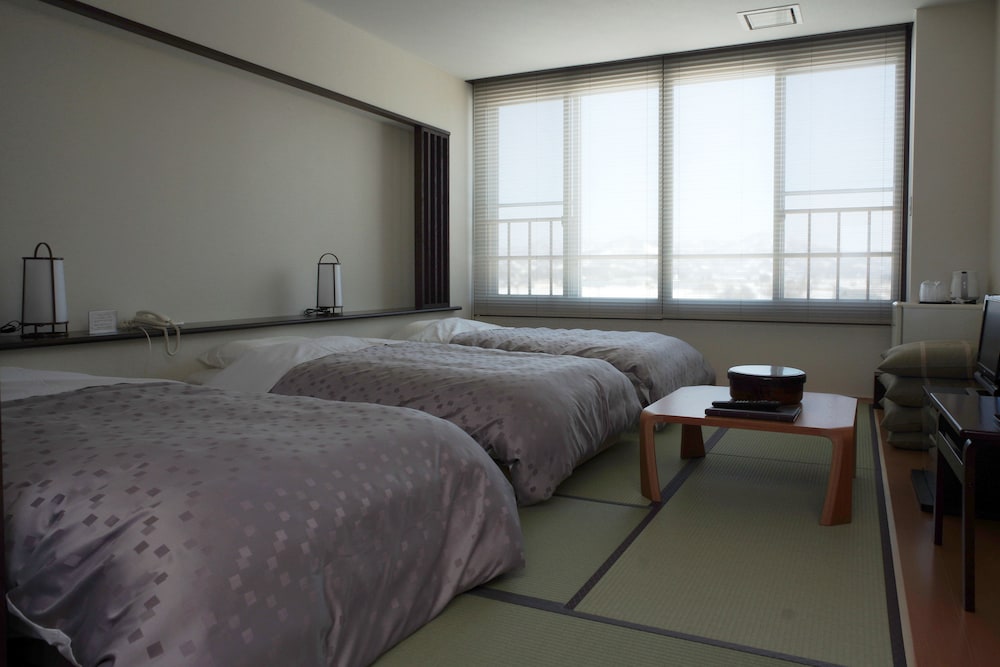 Japanese Style Room 8 Tatami-mats photo 2