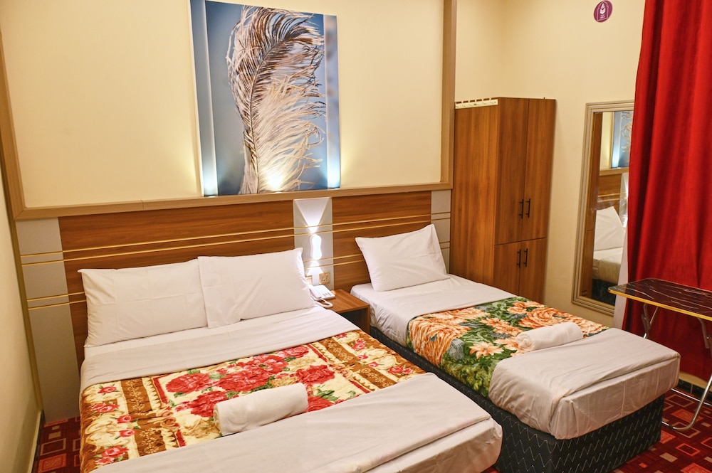 Standard Twin Room, City View photo 2