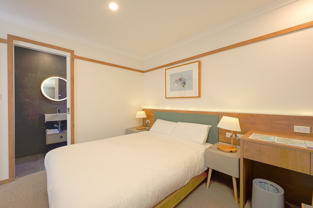 Deluxe Double Room photo 3