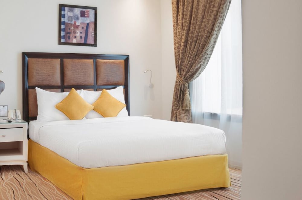 Deluxe Room - Photo 1