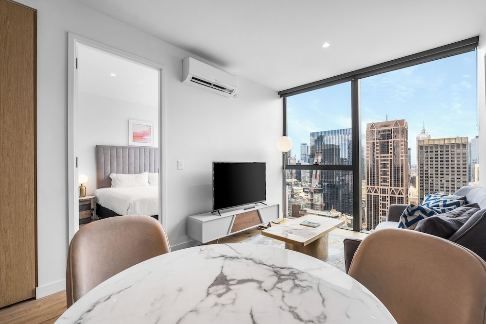 1 Bedroom Apartment - Photo 7