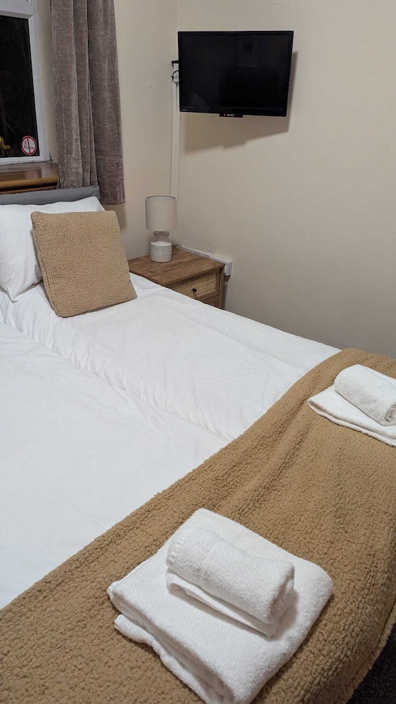 Classic Double or Twin Room photo 3