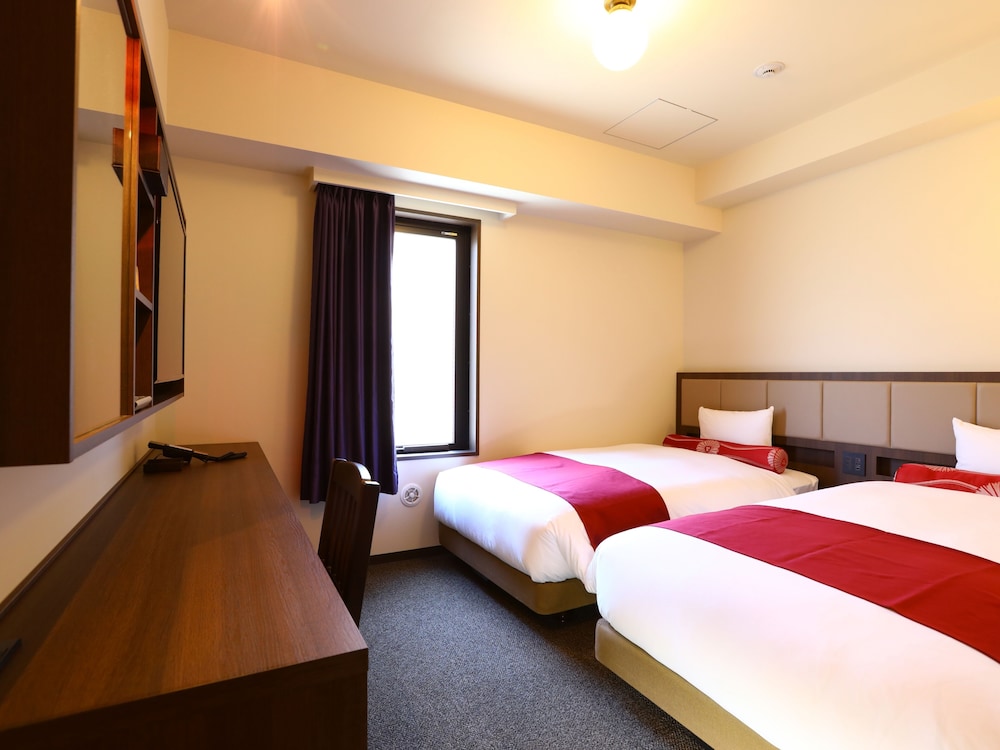 Standard Twin Room, 2 Bedrooms, Non Smoking photo 1
