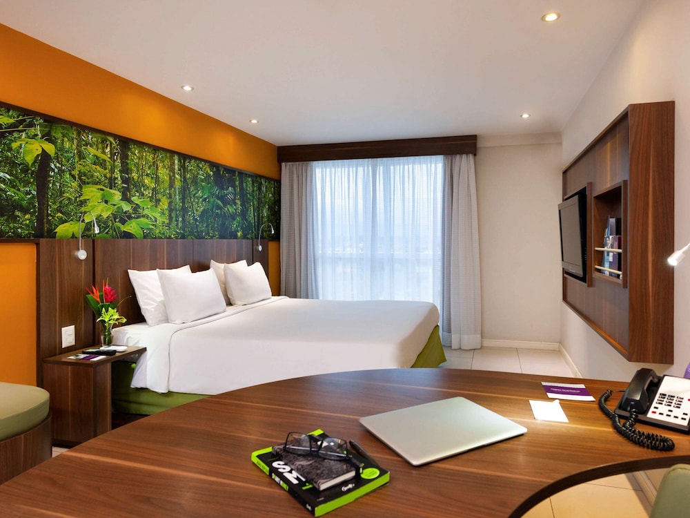 Standard Room, 1 Queen Bed - Photo 2