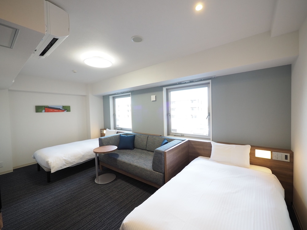 Twin Room, Non Smoking (Accessible)