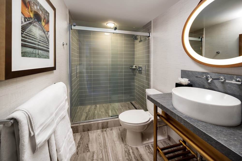 Junior Suite, 1 Bedroom - Photo 5
