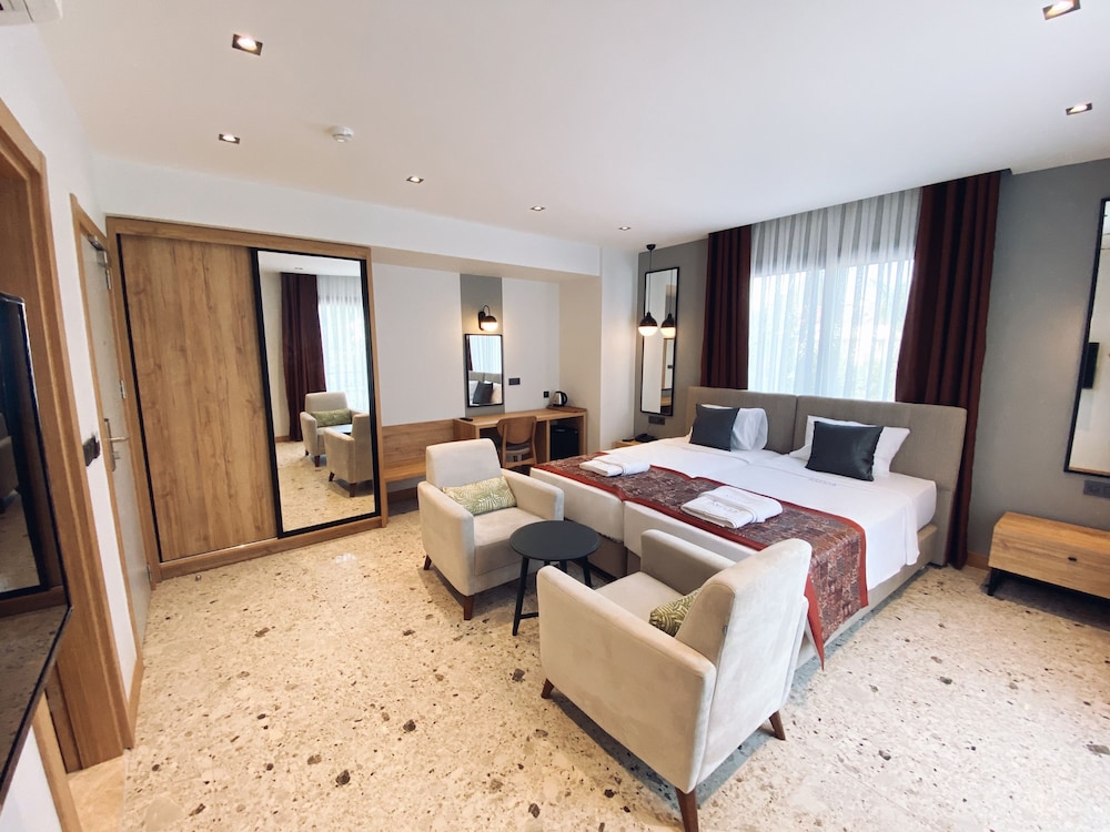 Deluxe Double Room - Photo 2