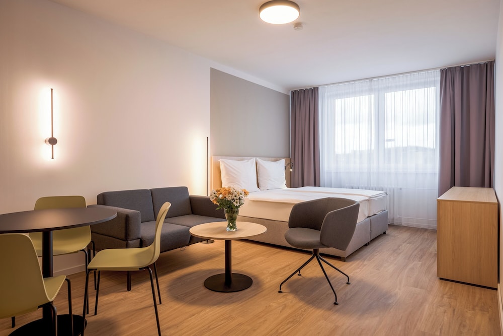 Business Apartment - Photo 6