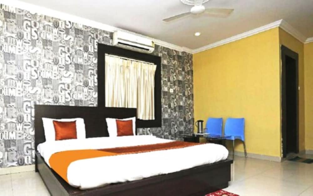 Deluxe Double Room, City View