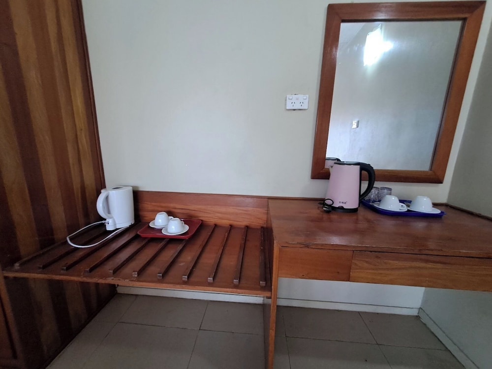 Basic Double Room, 1 Double Bed, Accessible, Non Smoking photo 2
