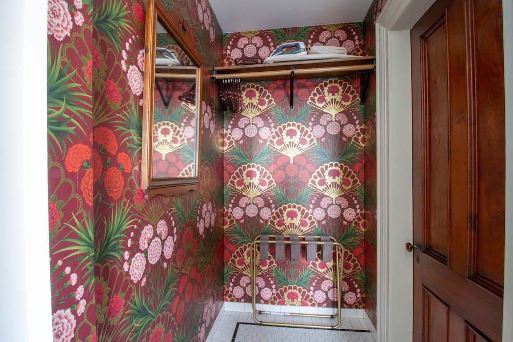 Pine Room photo 3