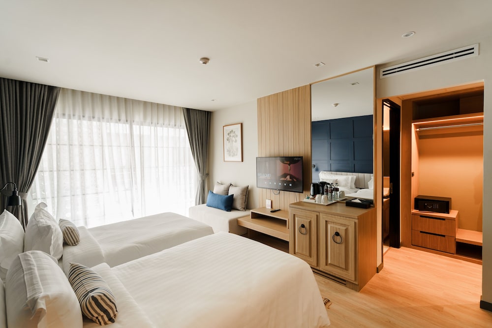 Garden Wing Deluxe Room (Twin Bed) - Photo 3