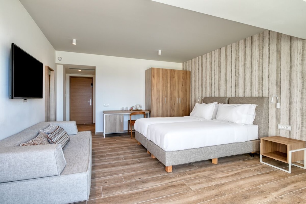 Superior Room photo 2
