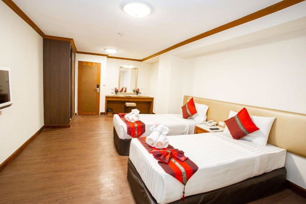 Superior Double or Twin Room photo 3