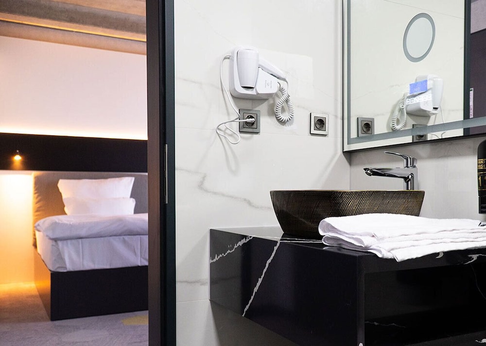 Superior Twin Room photo 2