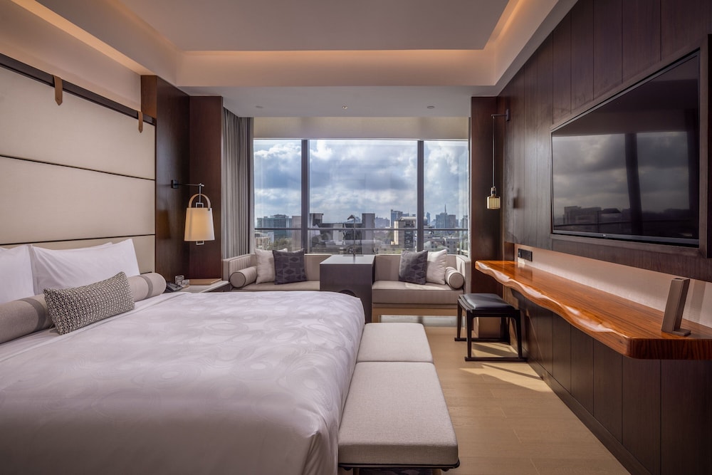 Club Room, 2 Double Beds, City View photo 2