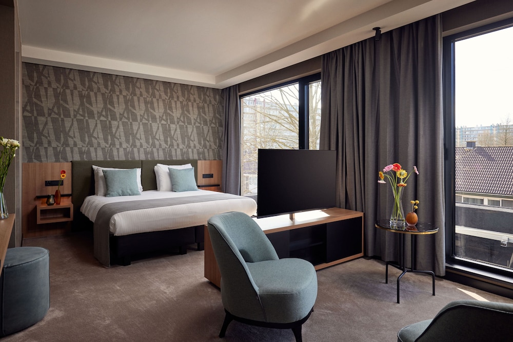 Superior Double Room, 1 King Bed, Non Smoking photo 1