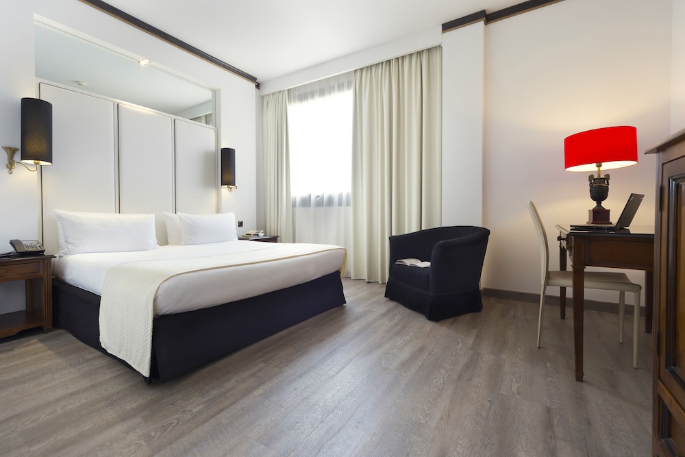 Room (Melia) - Photo 1