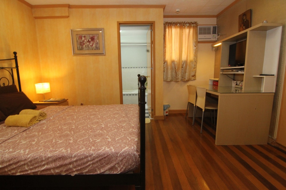 Golden Room photo 2