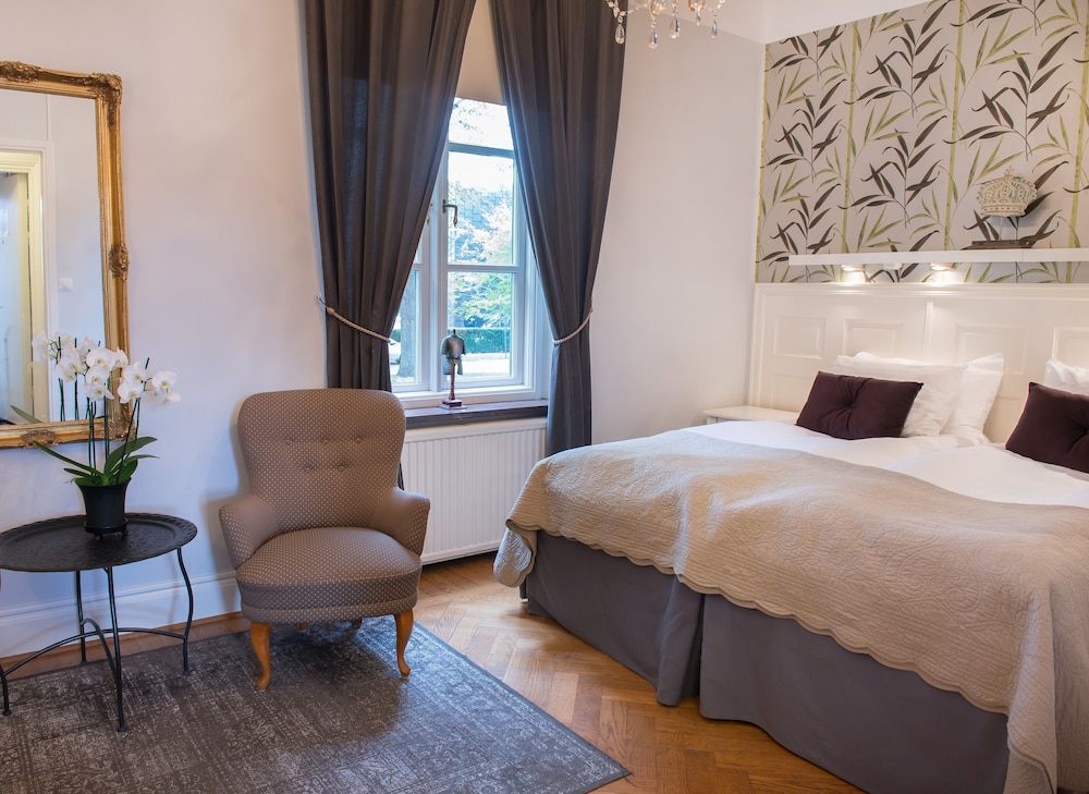 Standard Double Room photo 2