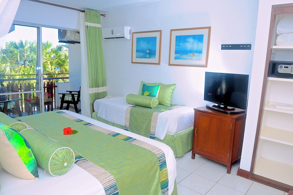 Superior Room, Sea View - Photo 2