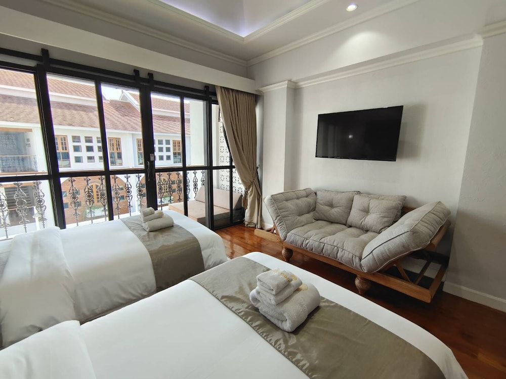 Deluxe Twin Room, 2 Twin Beds (Lanna Deluxe) - Photo 2