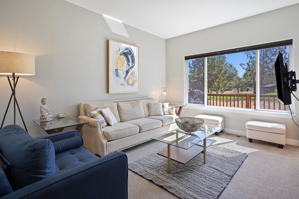 House, 2 Bedrooms