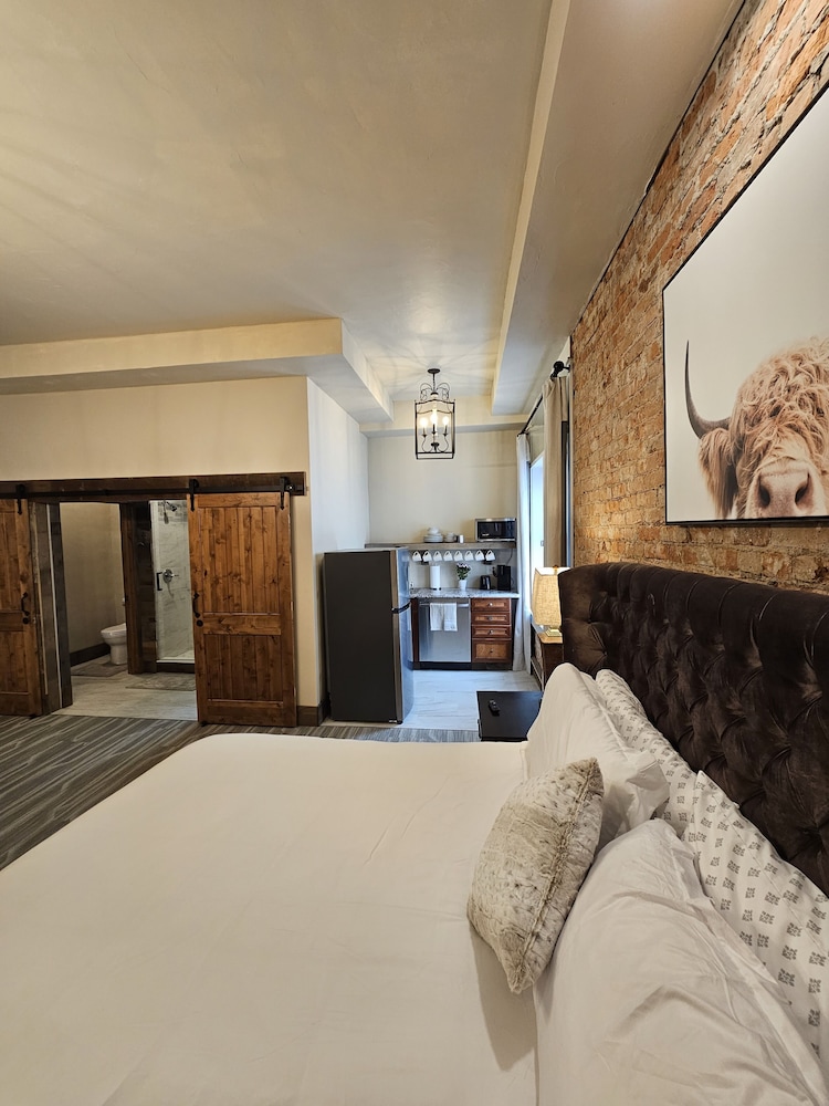 Luxury Studio Suite photo 3